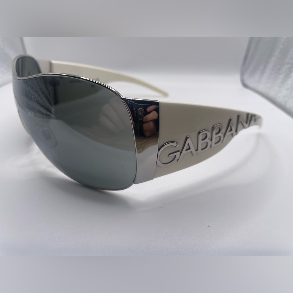 DOLCE & GABBANA DG2005 05/6G 120 White Sunglasses. Vintage, Rare, Mint Condition